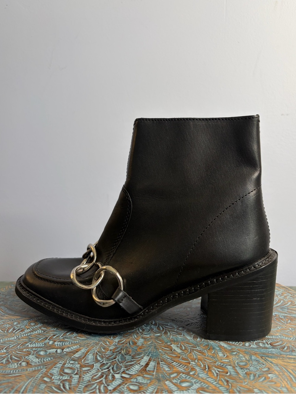 NWOT! ASRA Black Leather Heeled ankle boots with chain detail size 40 US 9.5